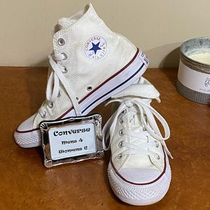 Converse Chuck Taylor high tops